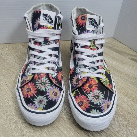 Vans Floral High-Top Sneakers - Black Multi Colored.  Womens Size 9.5. - Picture 2 of 8